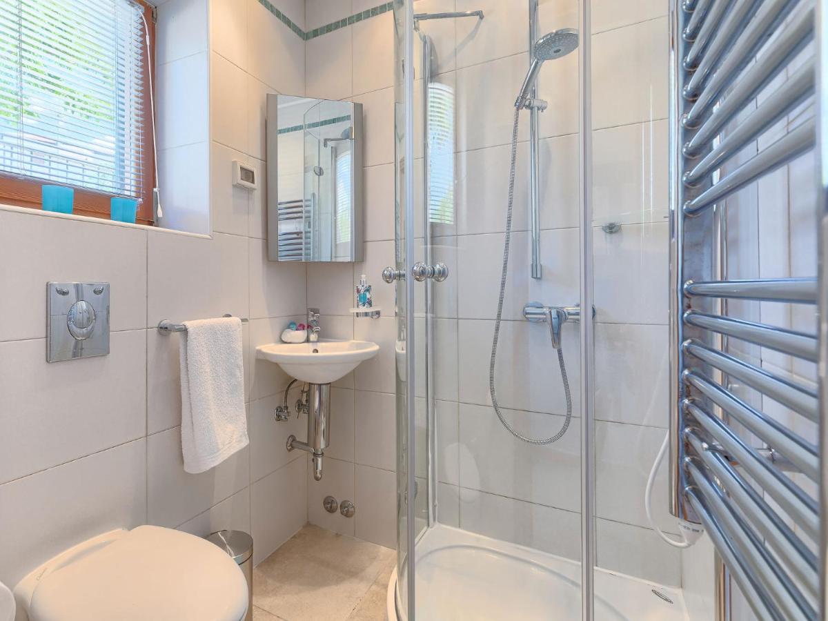 2 Badezimmer
